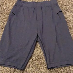Lululemon short